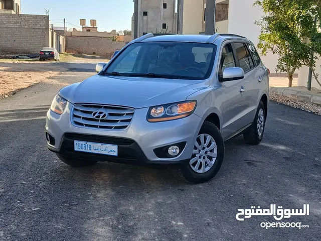 Used Hyundai Santa Fe in Tripoli