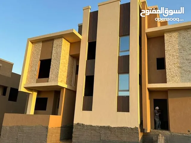 350 m2 More than 6 bedrooms Villa for Sale in Giza Sheikh Zayed