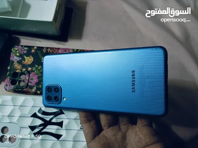 Samsung Galaxy M22 128 GB in Giza