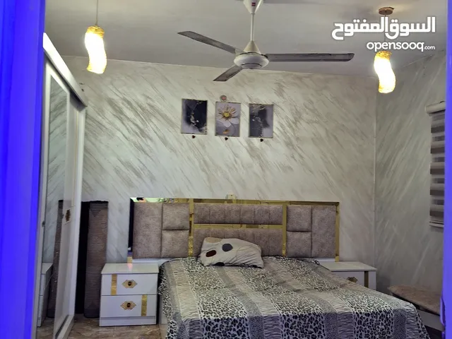 75 m2 2 Bedrooms Apartments for Rent in Zarqa Jabal Al Abyad