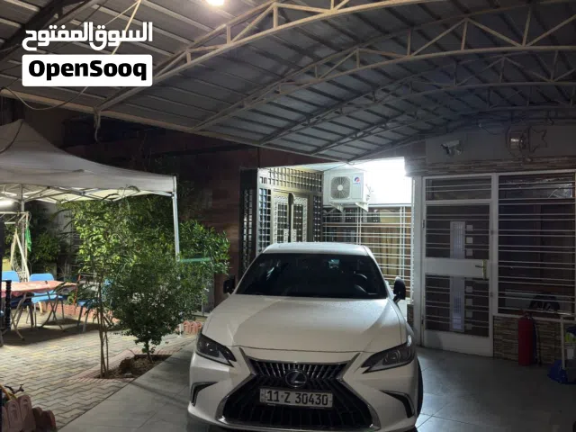 2022 Lexus ES ES 300