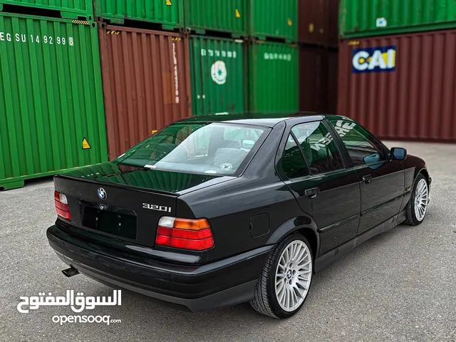 Used BMW 3 Series in Tripoli