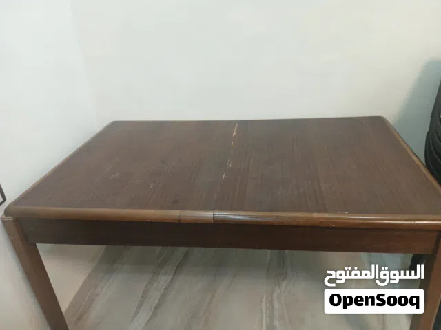 طاوله سفره للبيع نظام استغلال مساحه 6 كراسي بتتكبر ل 8 كراسي