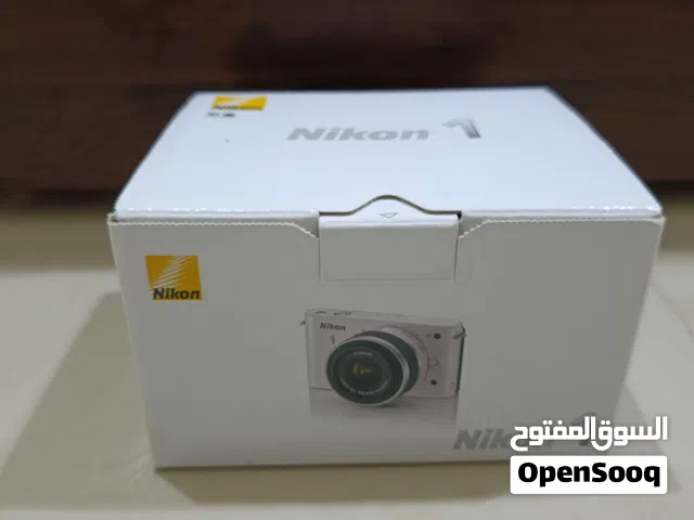 Nikon 1 J1 Mirrorless Camera – Full Kit With Box (White)