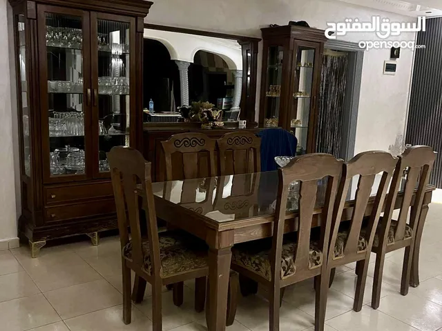 طاولة سفراه رزان