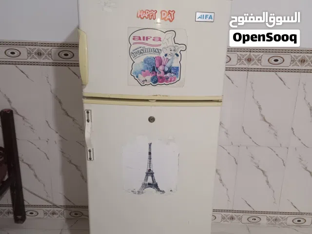 هاي ثلاجتي مال الغرفه معروضه للبيع   كلش لا تعامل صارلها أكثر من سنه عندي نوعيتها AIFA