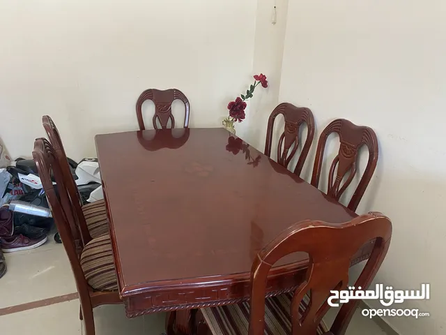 Dining table with 6 chairs with free TV Stand
