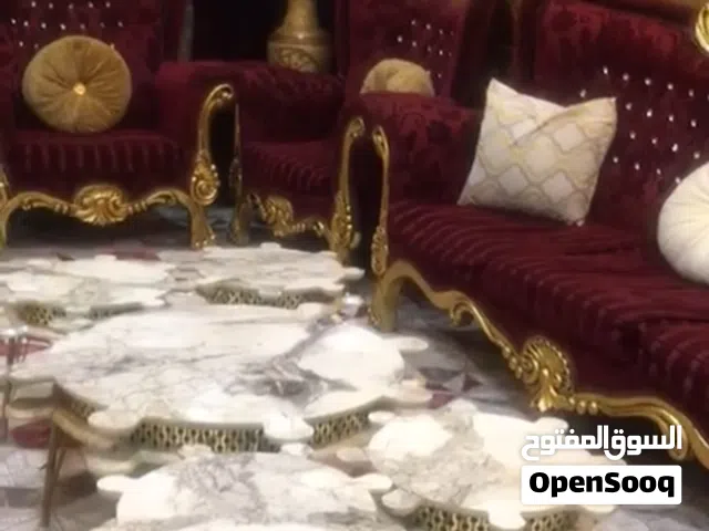 قنفات لبيع قنفه جبيرة عدد 1 قنفة عدد 3  الكراسي عدد 10 مع طبله كبيرة وطبلات اصغار 4
