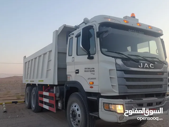 Truck JAC in Al Sharqiya