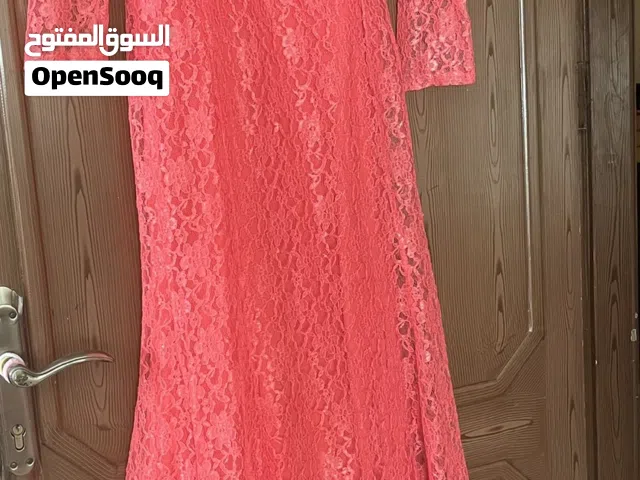 فساتين سهرة