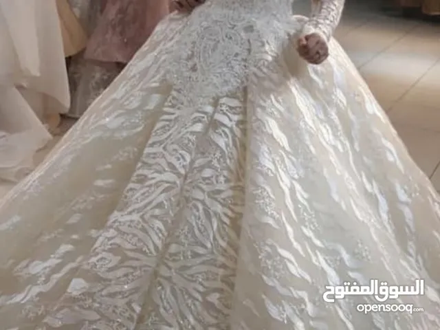فستان  زفاف ايفوري تركي