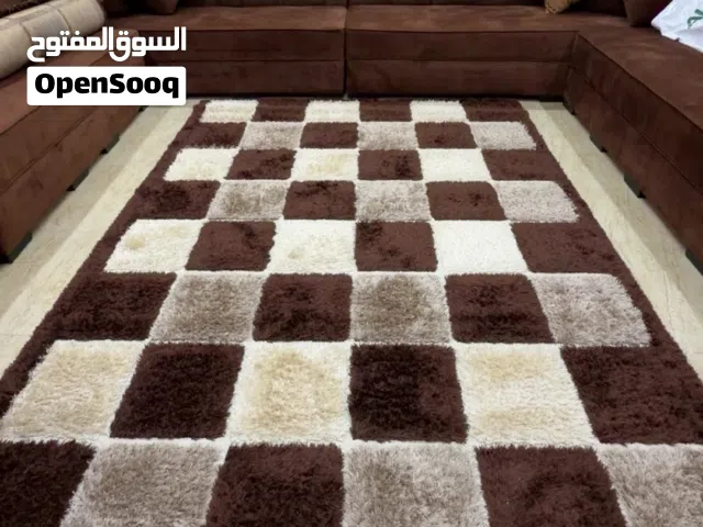 سجاده عدد 1 شاقي بعرض 2 متر و طول 3 متر للوحده