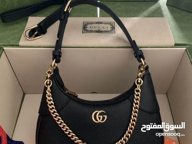 شنط ماركات عالمية