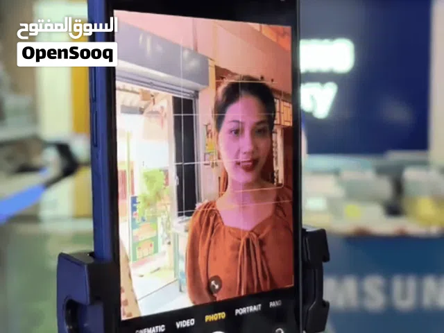 ستاند هاتف ذكي
