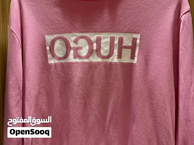 Very nice pink sweatshirt with long sleeves