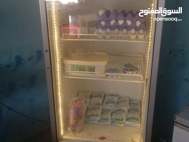 تلاجة عرض بيبسي كبيره