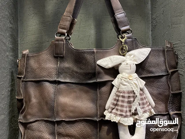 Handcrafted Imported Leather Bag – Natural Crust Leather with Timeless Design