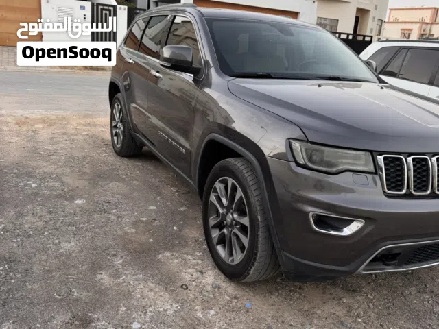 2018 جيب جراند شيروكى Limited