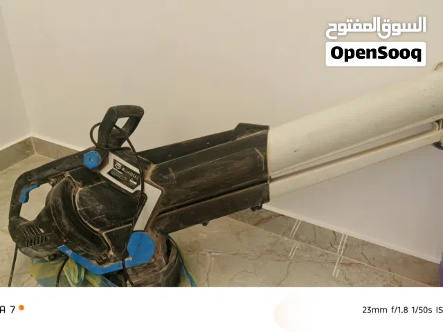 ماكينه دفع الهواء للتظيف الاتربه والحداءق