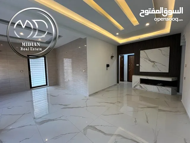 130m2 3 Bedrooms Apartments for Sale in Amman Tla' Ali