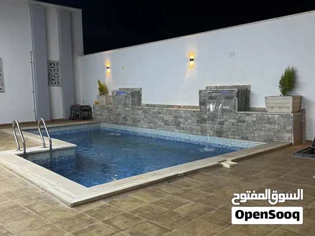 2 Bedrooms Farms for Sale in Tripoli Al-Baesh