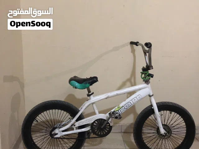 للبيع قاري