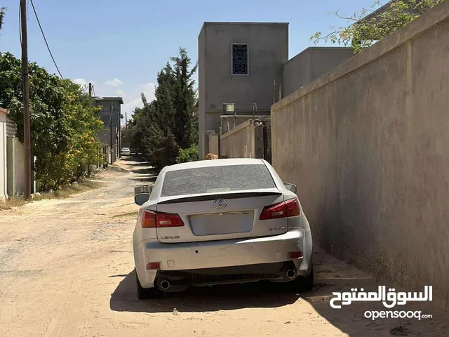 لكزس is250