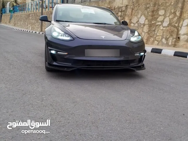 Used Tesla Model 3 in Zarqa