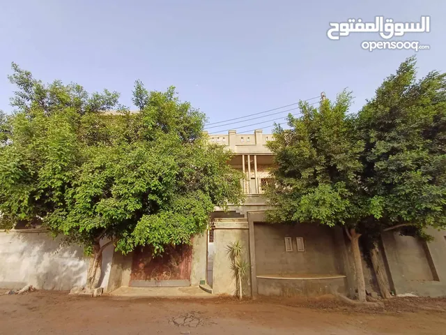 350 m2 5 Bedrooms Townhouse for Sale in Tripoli Al-Jabs
