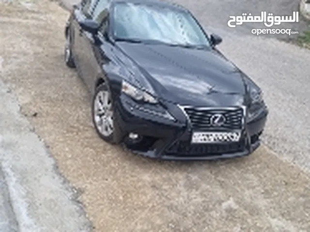 Lexus IS 2015 in Amman