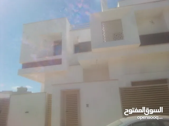 500 m2 1 Bedroom Villa for Sale in Tripoli Janzour