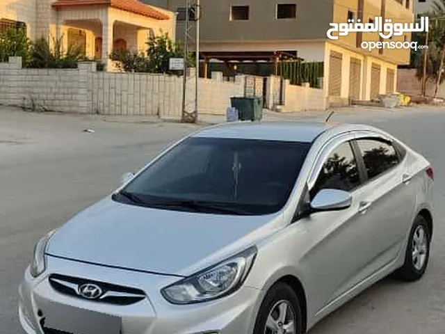 هونداي اكسنت ديزل 2014 اربعه غيار نخب اول بسعر 45000 ألف نقدا بدل وارد