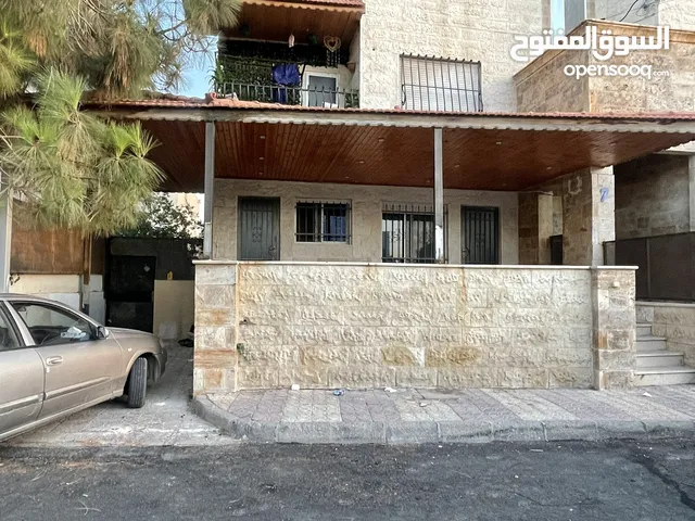 130m2 3 Bedrooms Apartments for Sale in Amman Al Kamaliya