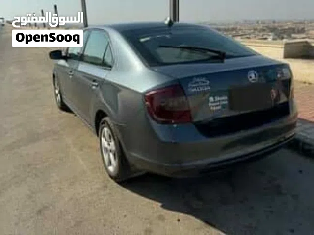 2015 سكودا رابيد SE Sport
