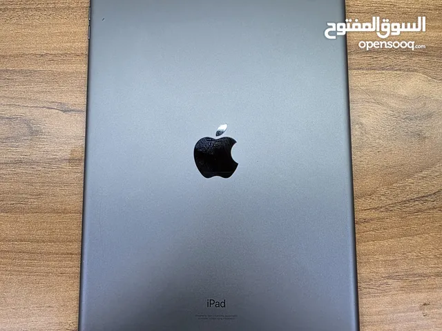 iPad 7th generation was released in 2019 a++ seme like brand new 23 gb