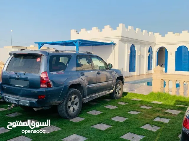 Used Toyota 4 Runner in Misrata