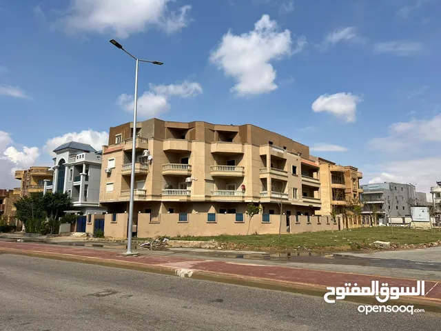 220m2 3 Bedrooms Apartments for Sale in Cairo Shorouk City