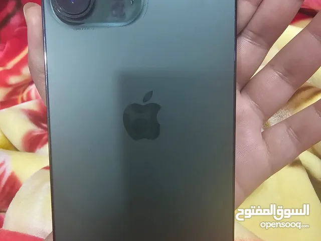 Alpine green iphone 13pro max , 256gb, esim, available with box and airpods 200kd