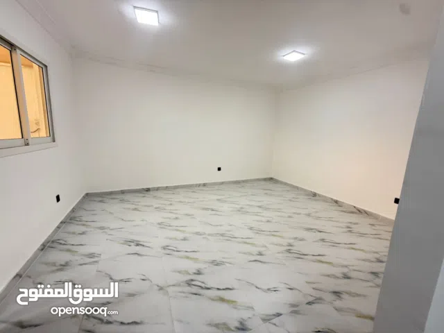 35 ft² Studio Apartments for Sale in Abu Dhabi Shakhbout City
