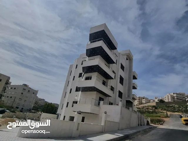 شقة طابق ارضي للبيع في الجبيهة مع تراس 50م مع مدخل مستقل