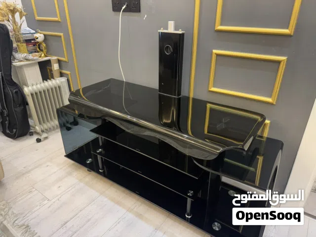 ميز تلفزيون