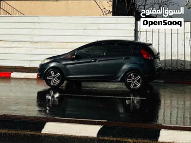 2012 Ford Fiesta Standard