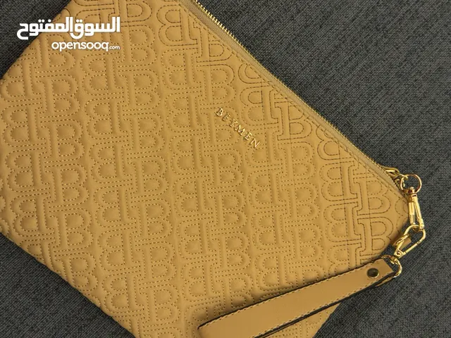حقيبه تنلبس بطريقتين يد وكتف جديده