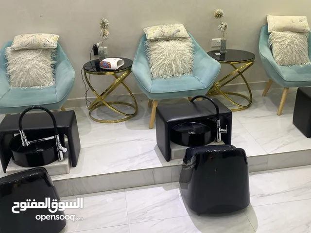 للبيع صالون تجميل نسائي