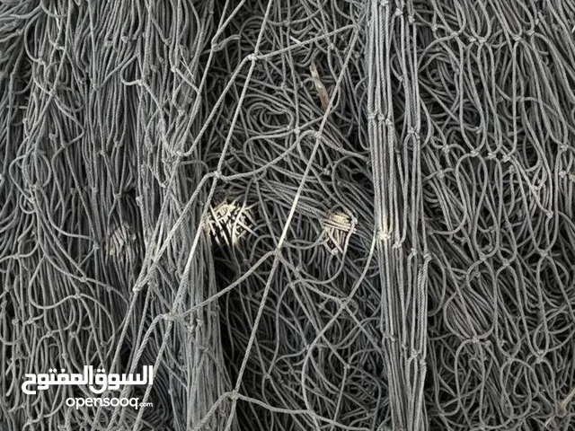 للبيع غزل خيط 36 لون رصاصي رغب 8 نظيف جدا شبه جدد وقليل استخدام جاهزات 5 قطع قاصر شوي
