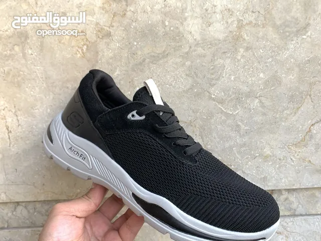 41.5 Casual Shoes in Baghdad