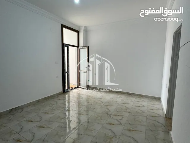 160m2 3 Bedrooms Apartments for Rent in Tripoli Fashloum