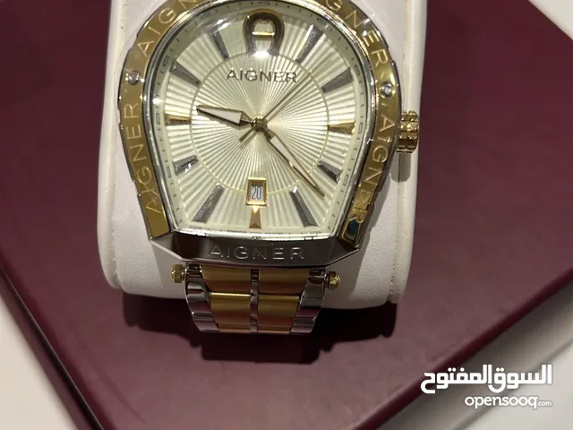 ساعة AIGNER ثنائية اللون (فضي/ذهبي) بحالة جديدة بجدة