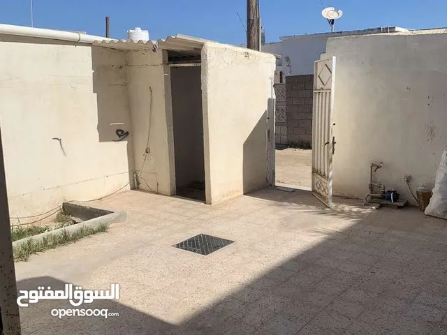 100 m2 3 Bedrooms Townhouse for Rent in Misrata Qasr Ahmad