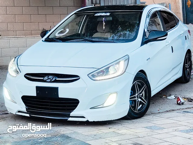 /Hyundai Accent 2016 برخصة بنزين  1400  6 غيار  056110865 جير ماطور شوسطة مكنيكيات افحص وين بدك